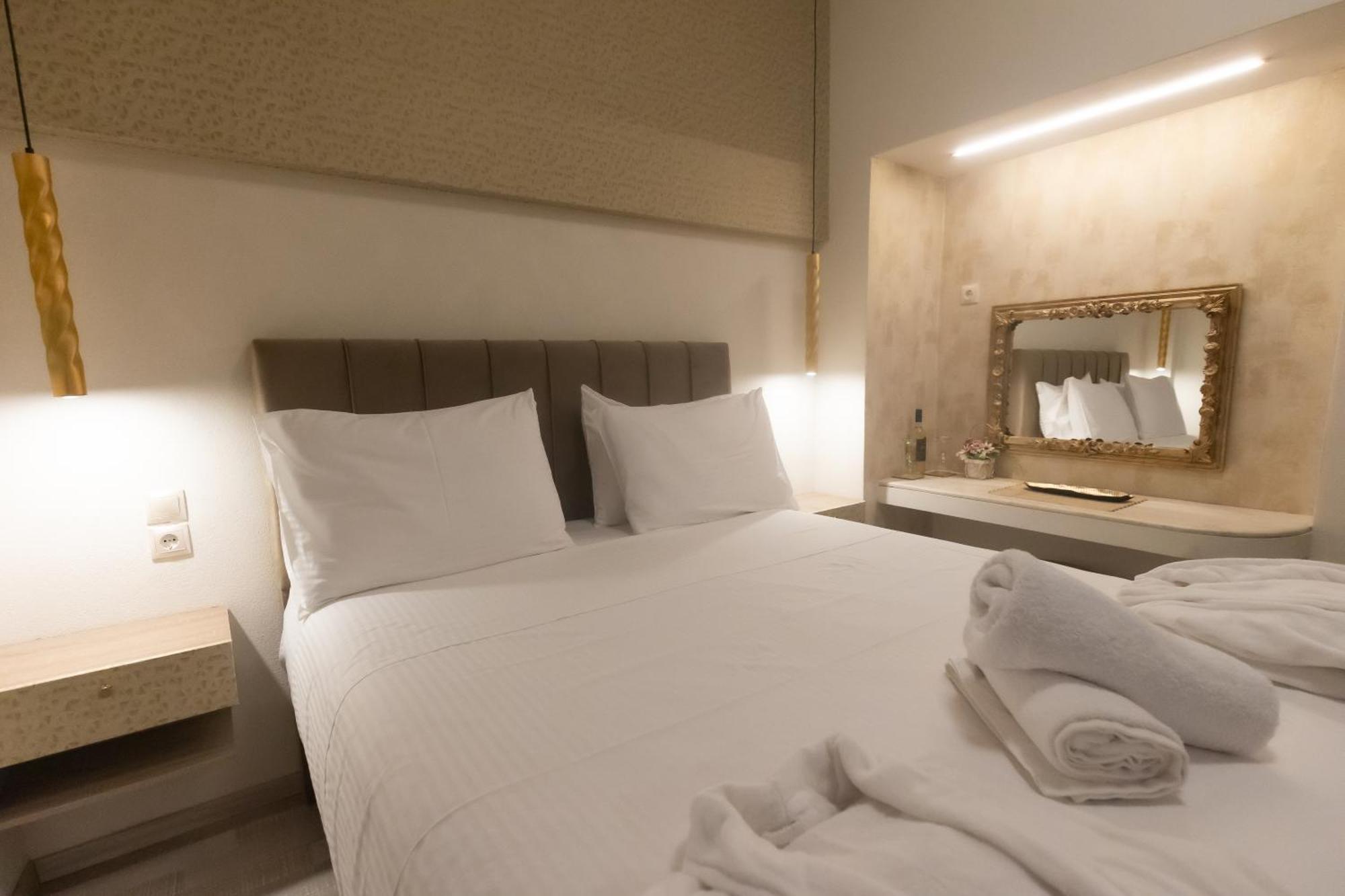 Golden City Center Suites Rhodes City Exterior photo